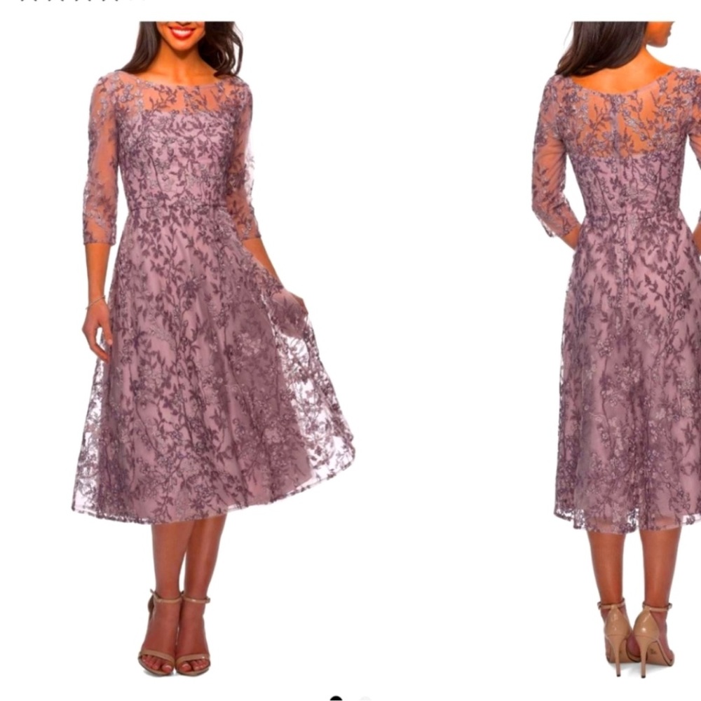Gorgeous dress! Purchased on this site but just a bit too big